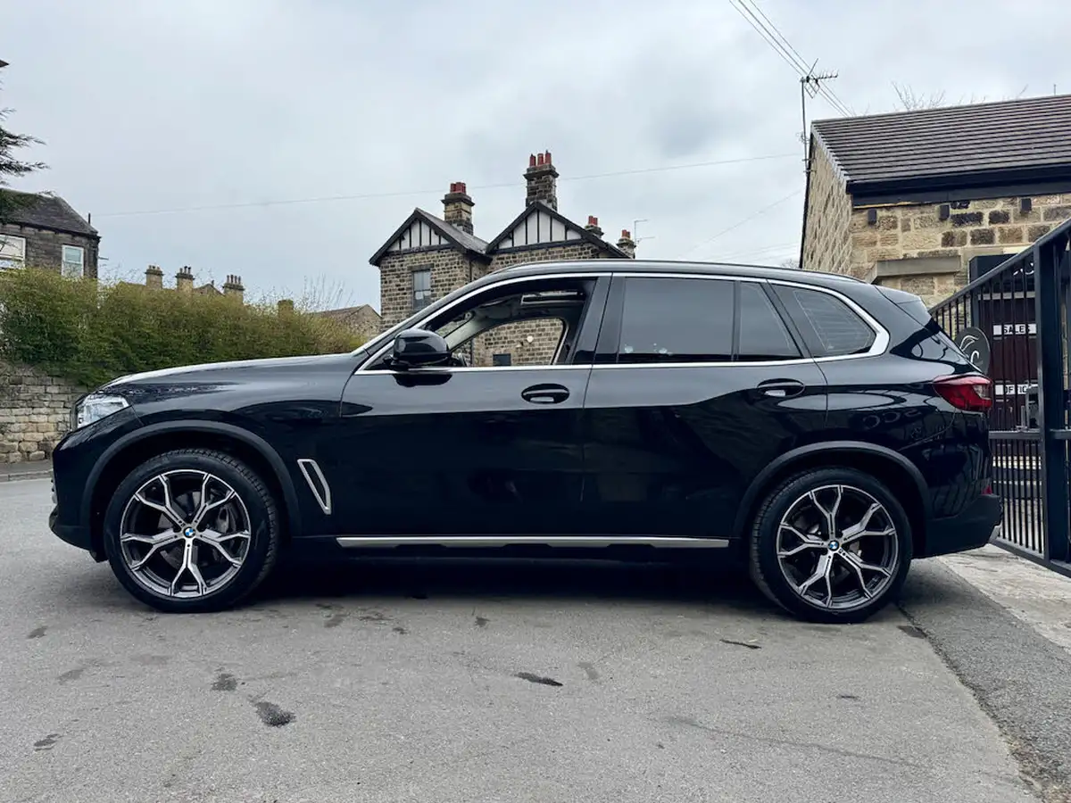 2021-bmw-x5-30-xdrive-40i-xline-335bhp-mht-big-3