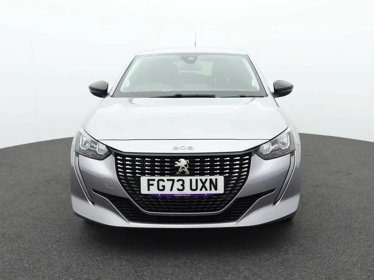 2023-peugeot-208-12-puretech-allure-premium-100ps-eat8-big-1