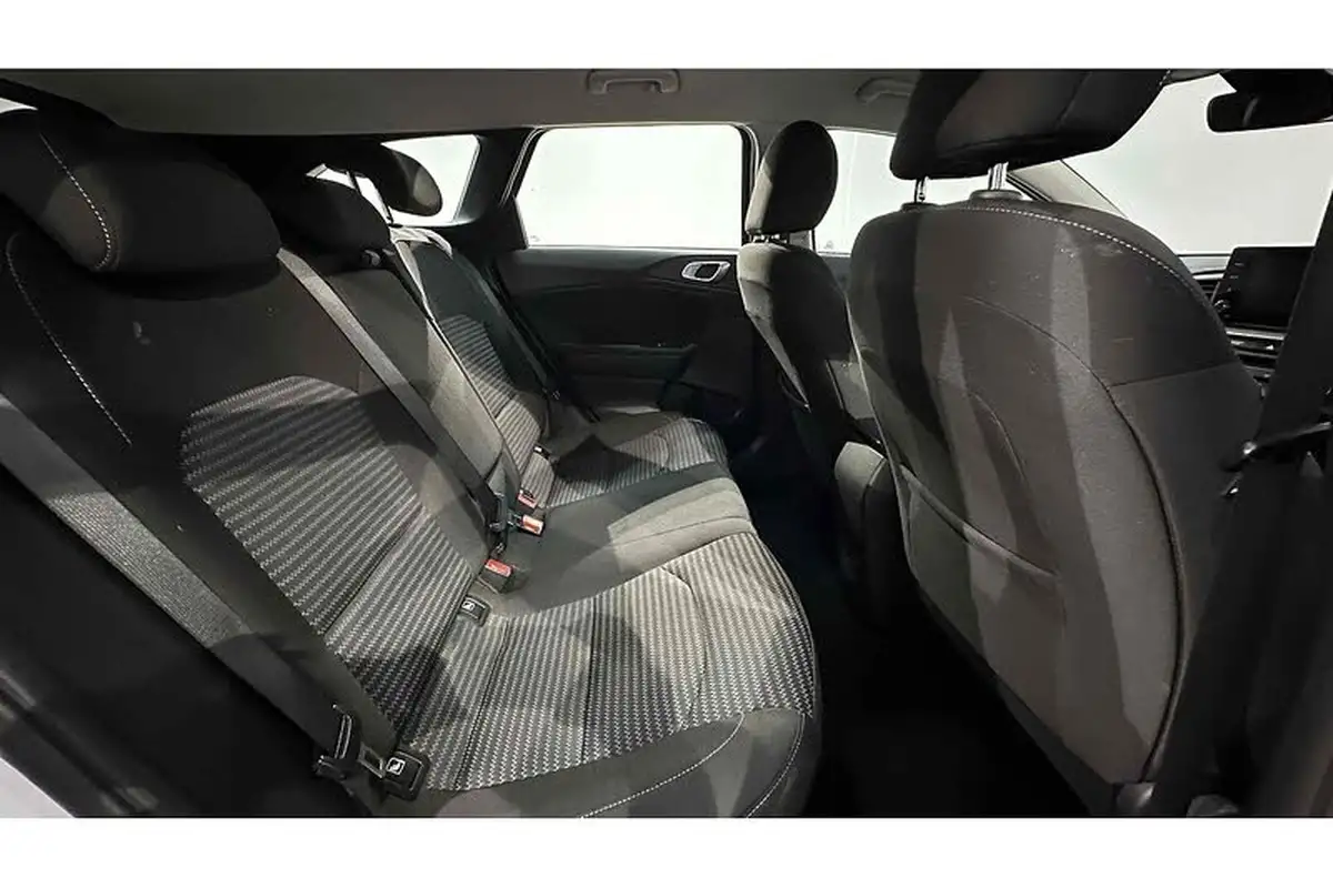 2023-kia-ceed-15-t-gdi-2-158bhp-sportswagon-big-21