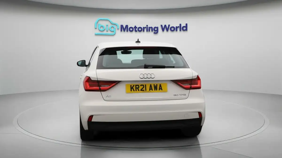 2021-audi-a1-10-30-tfsi-technik-110ps-big-6