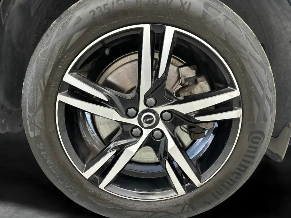 2021-volvo-xc60-20td-b4-r-design-awd-big-12