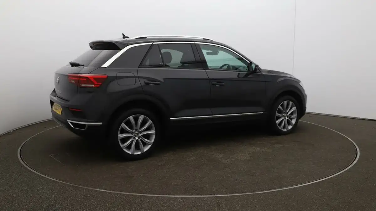 2020-volkswagen-t-roc-20tdi-sel-big-50