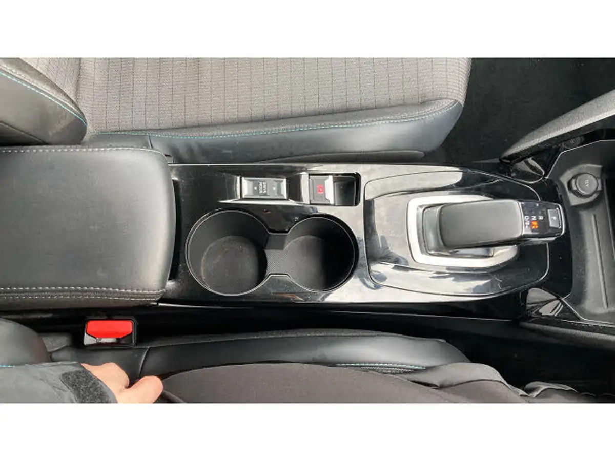 2021-peugeot-2008-suv-e-allure-premium-big-34