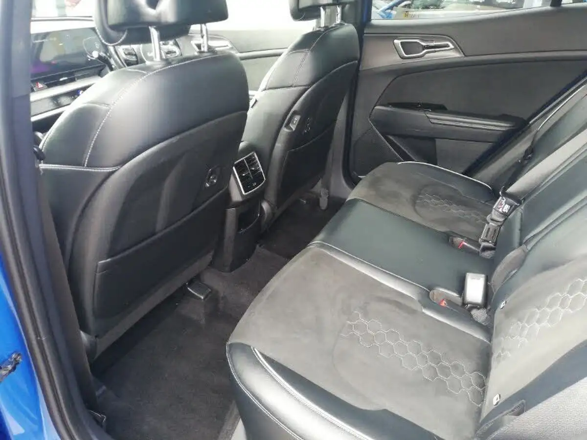 2022-kia-sportage-16-t-gdi-gt-line-148bhp-1598cc-big-5