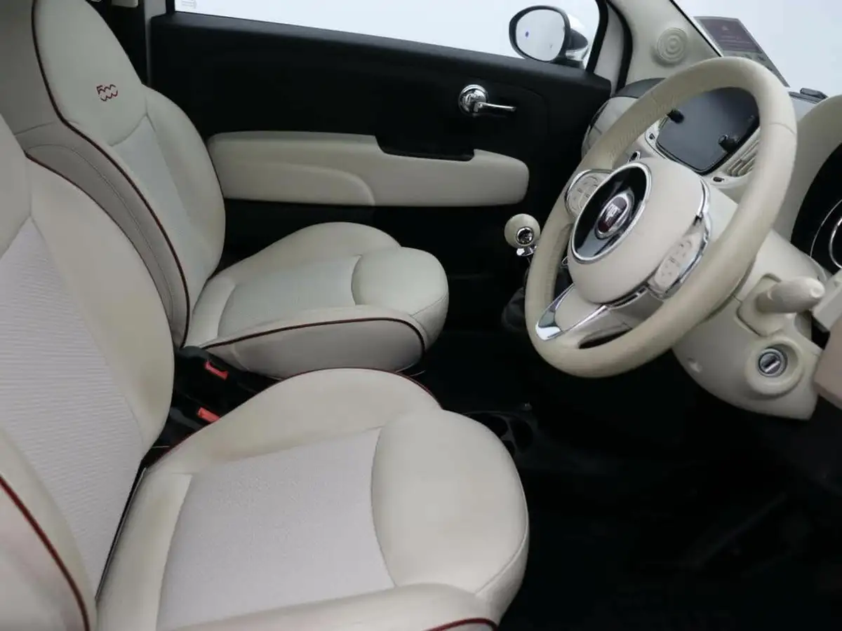 2019-fiat-500-12-dolcevita-big-20