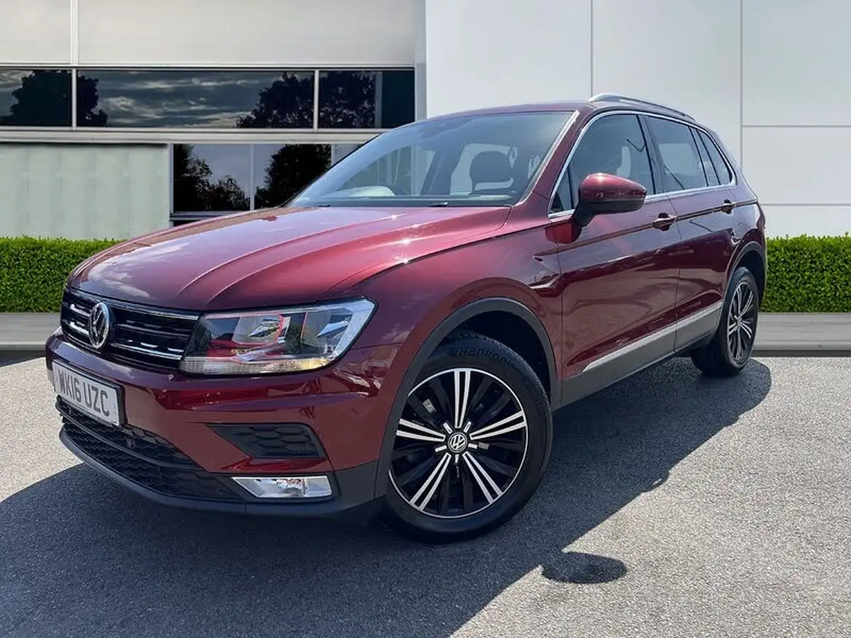 2016-volkswagen-tiguan-20tdi-se-150ps-bmt-big-2