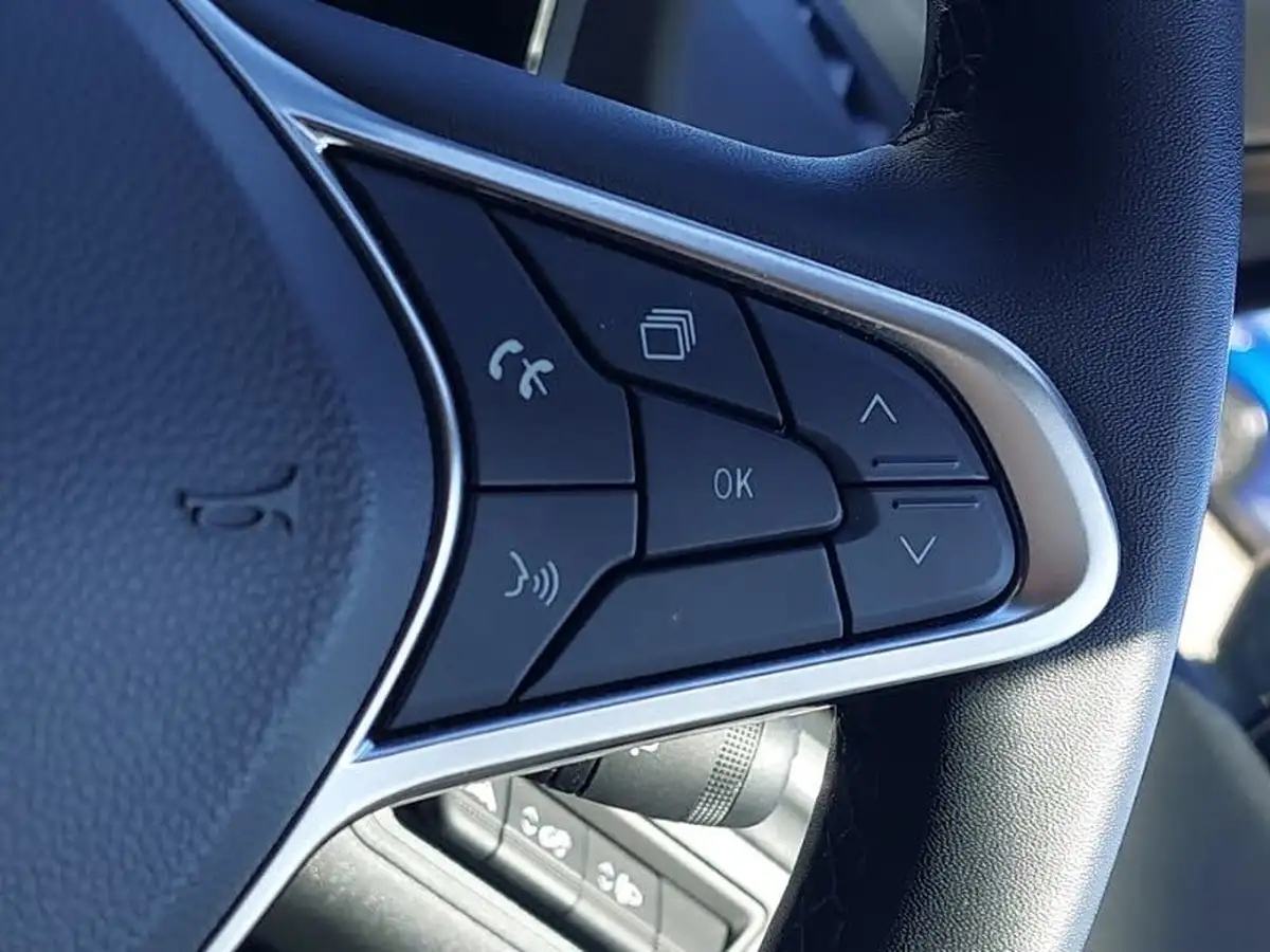 2022-renault-captur-10-tce-iconic-edition-big-16