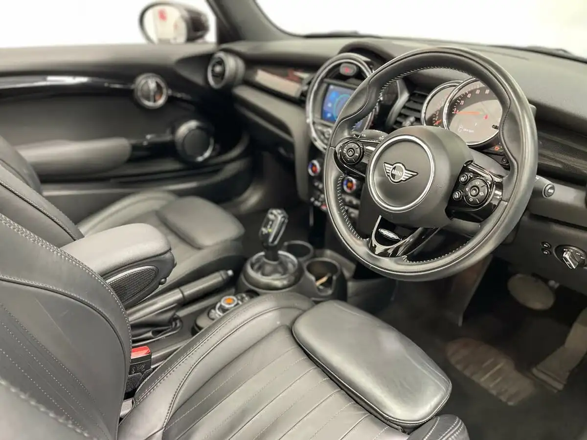 2021-mini-cooper-15-cooper-exclusive-series-ii-convertible-2d-auto-big-14
