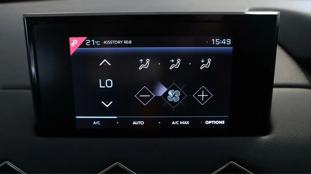 2021-ds-ds-3-crossback-e-tense-prestige-big-11