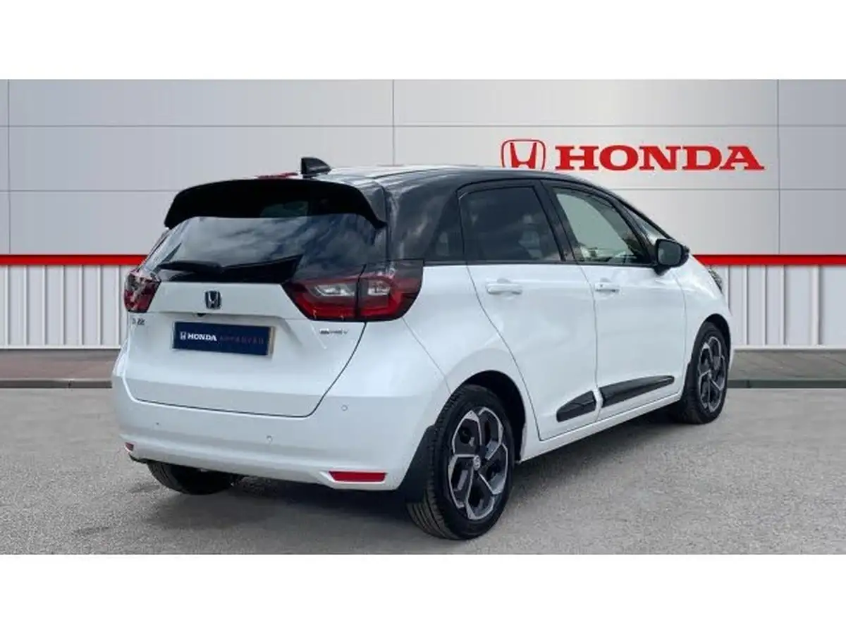 2022-honda-jazz-15-i-mmd-ex-107ps-big-11