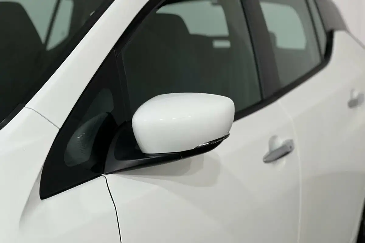 2019-nissan-leaf-e-acenta-big-13