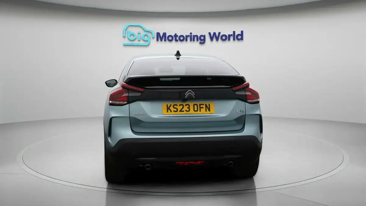 2023-citroen-c4-12-puretech-c-series-edition-eat8-big-6