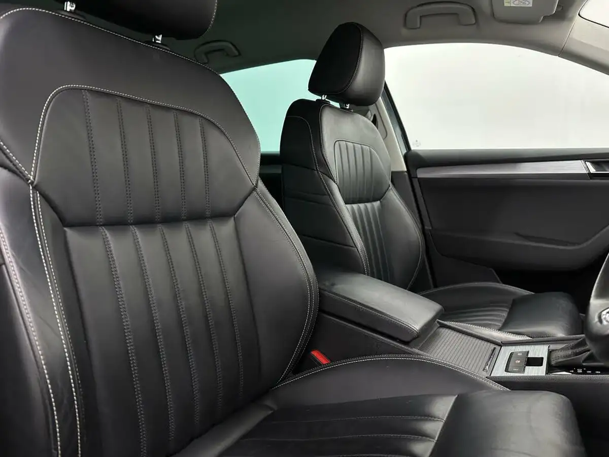 2020-skoda-superb-14-tsi-se-technology-estate-big-29