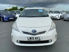 2015-toyota-prius-small-6