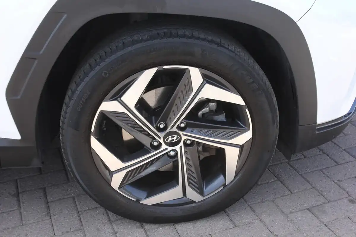 2021-hyundai-tucson-16-t-gdi-ultimate-230ps-hybrid-auto-big-10