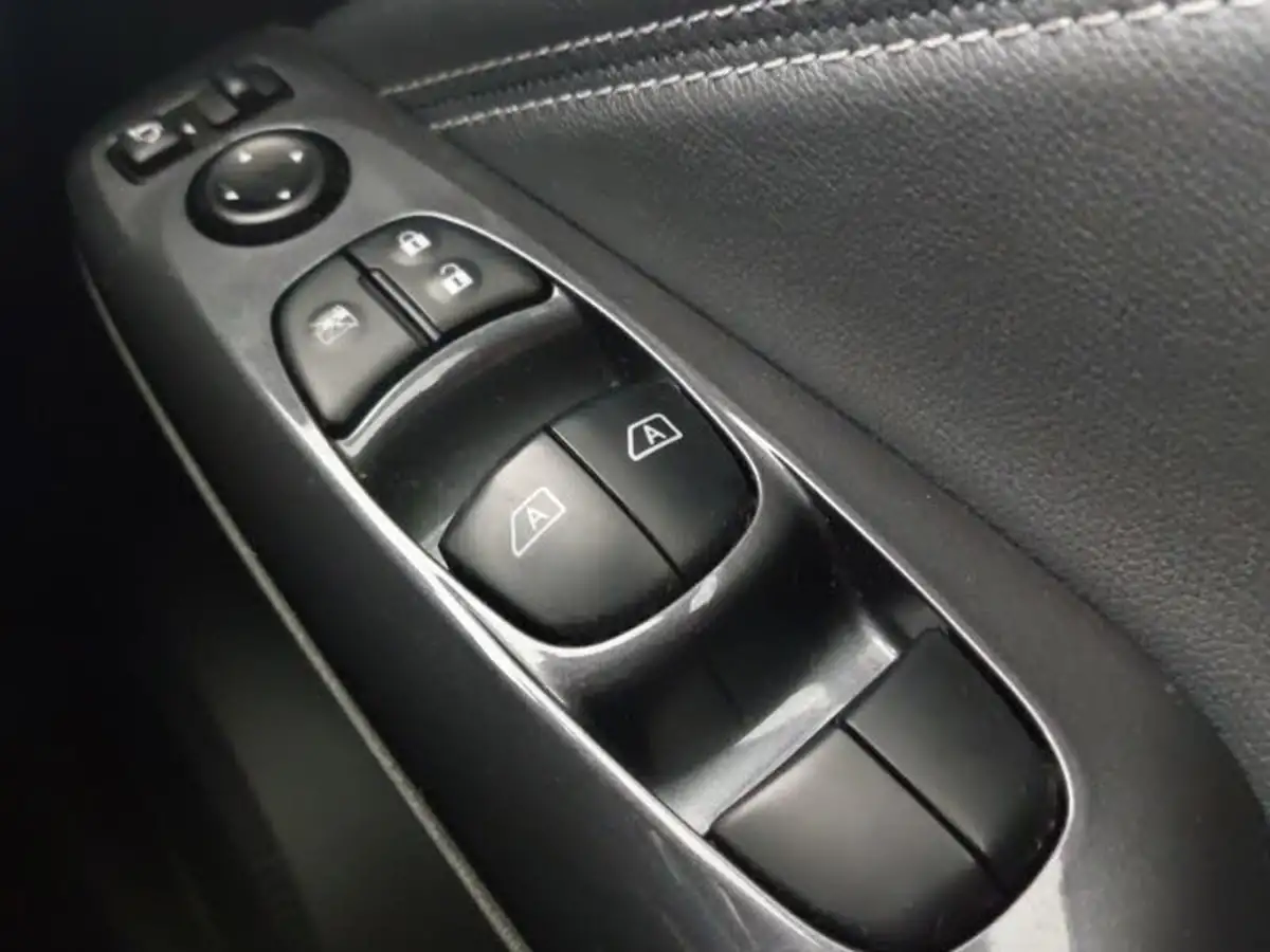 2020-nissan-juke-10-dig-t-n-connecta-117ps-big-14