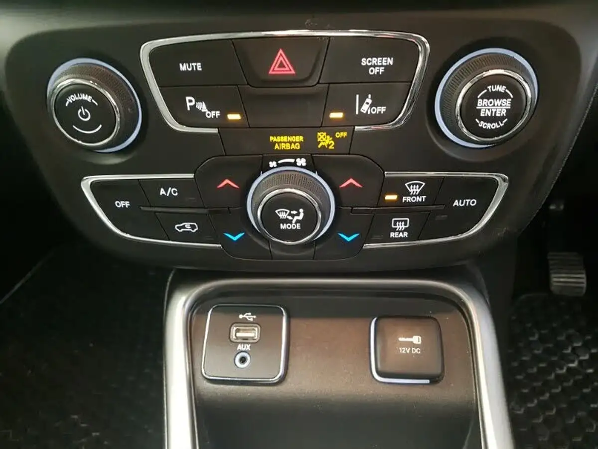 2018-jeep-compass-16-multijet-ii-longitude-big-16