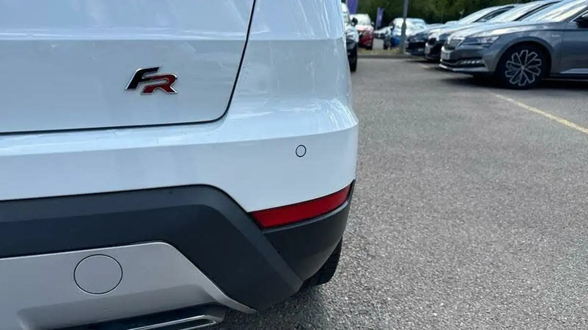 2019-seat-arona-10-tsi-fr-sport-ss-big-30