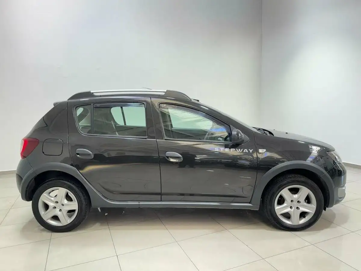 2016-dacia-sandero-stepway-15dci-laureate-big-11