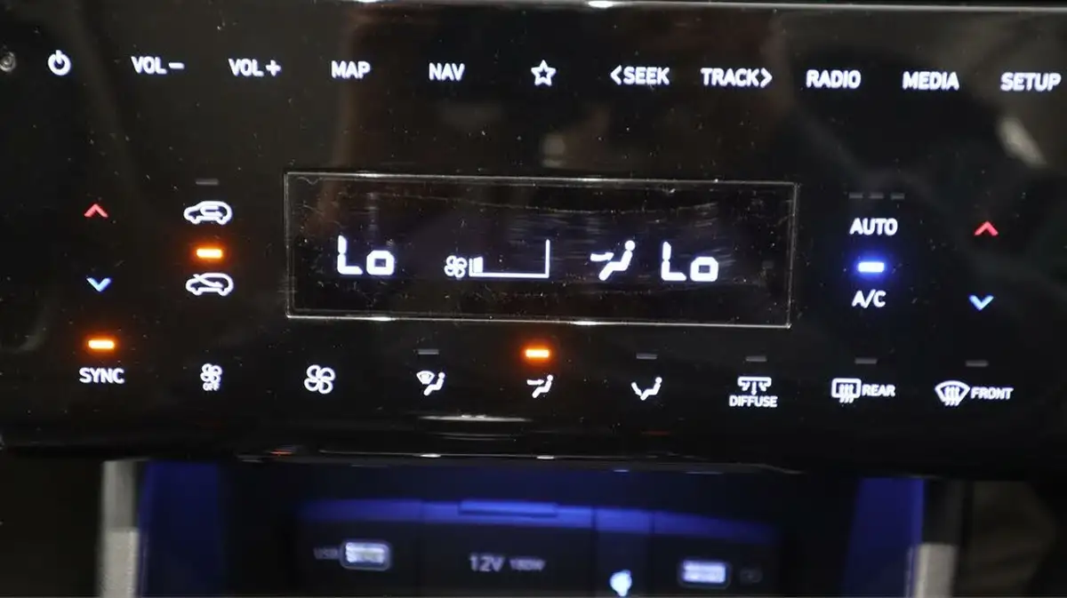 2021-hyundai-tucson-16-t-gdi-ultimate-150ps-big-12