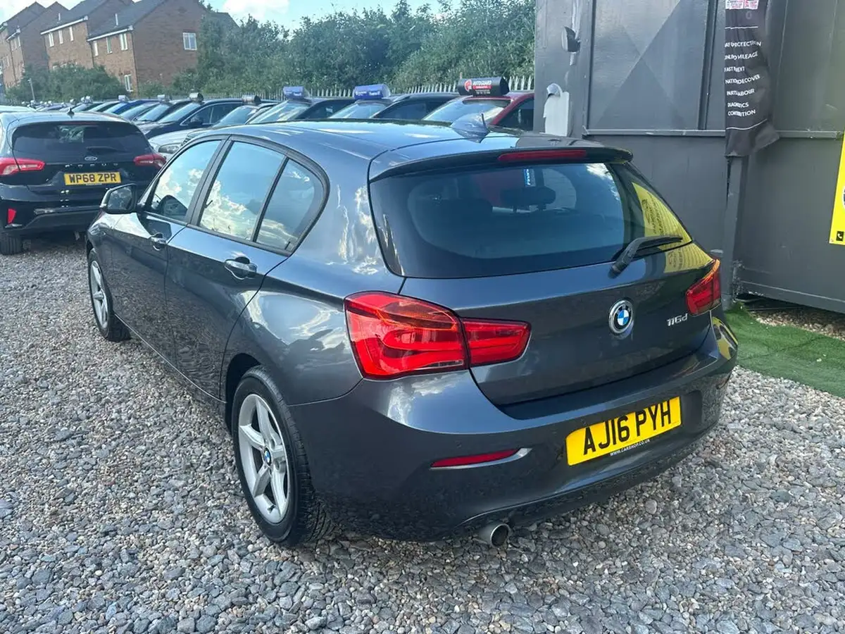2016-bmw-1-series-15td-116d-eff-dyn-plus-116bhp-5d-big-11
