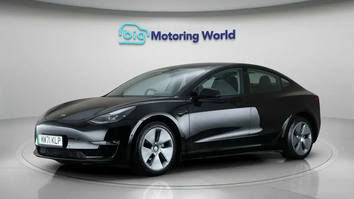 2021-tesla-model-3-e-long-range-awd-big-2