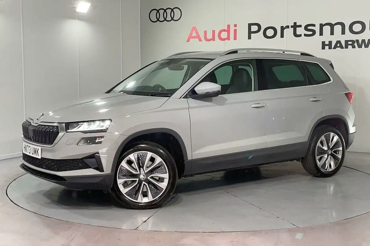 2023-skoda-karoq-15-tsi-se-l-dsg-big-10