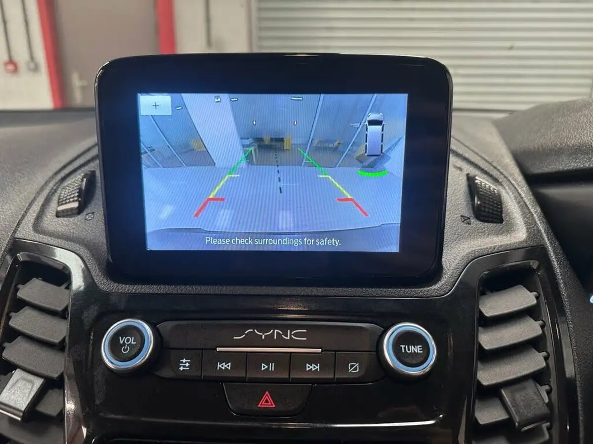 2023-ford-transit-connect-big-14