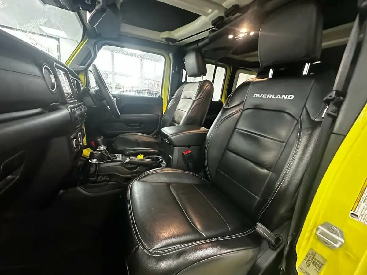 2023-jeep-wrangler-20-gme-overland-big-27