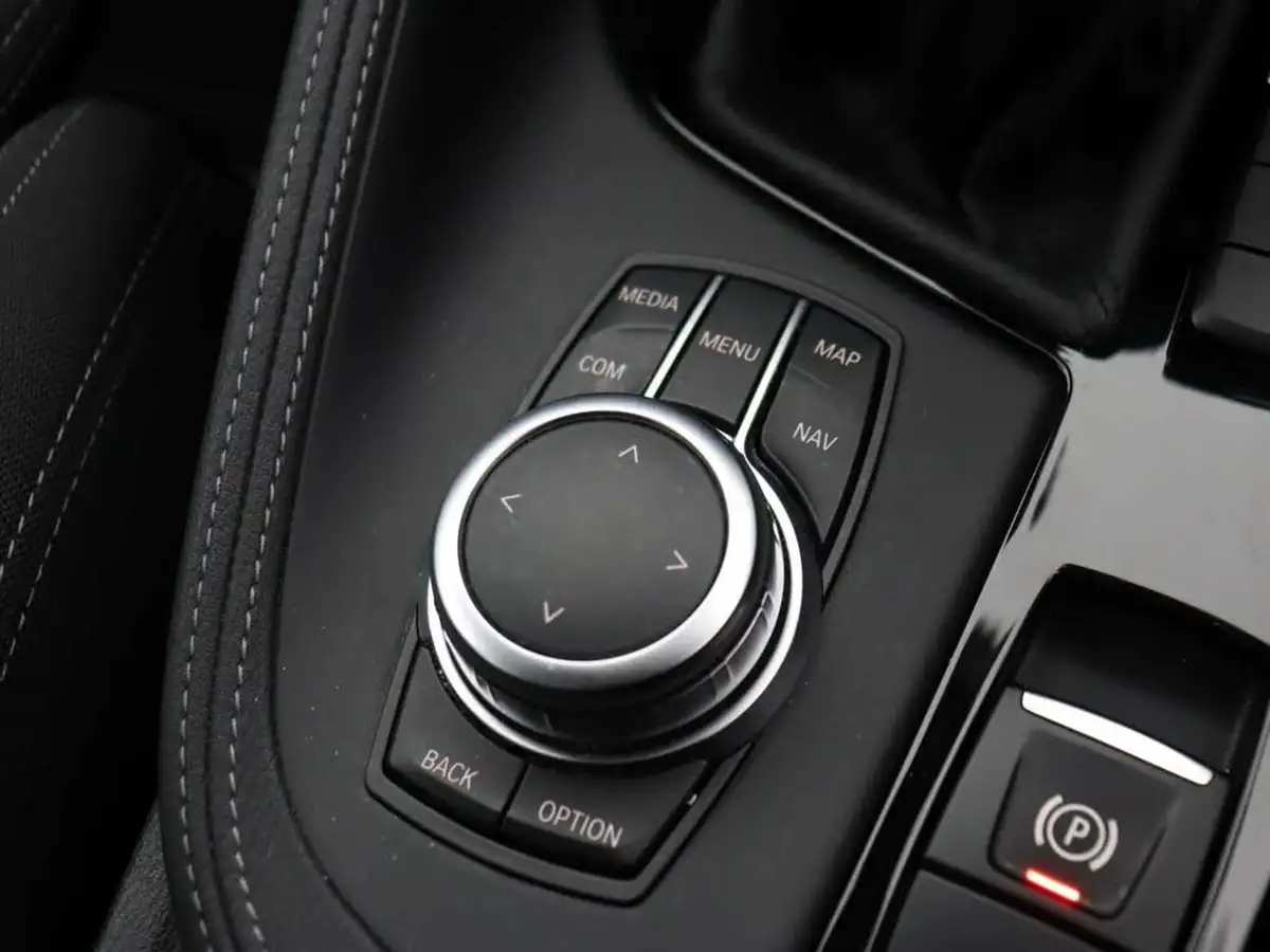 2021-bmw-x2-15-sdrive18i-sport-big-32