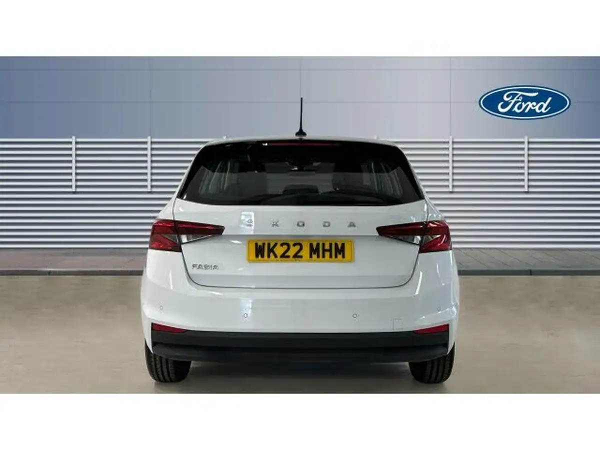 2022-skoda-fabia-10-tsi-se-comfort-109ps-big-5