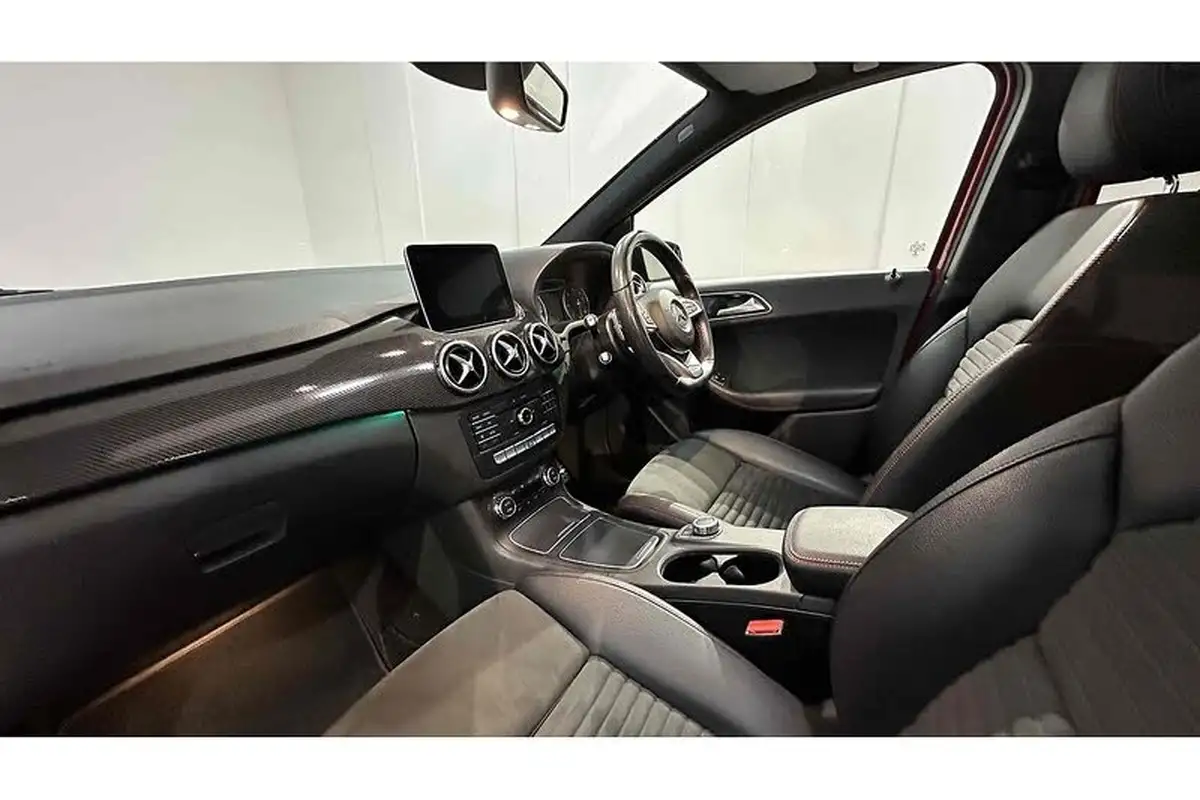 2016-mercedes-benz-b-class-21d-b200-amg-line-premium-7g-dct-big-22