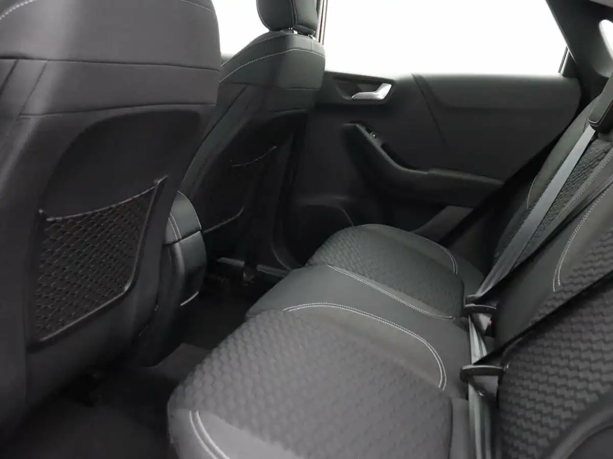 2022-ford-puma-suv-10-titanium-125ps-auto-big-12
