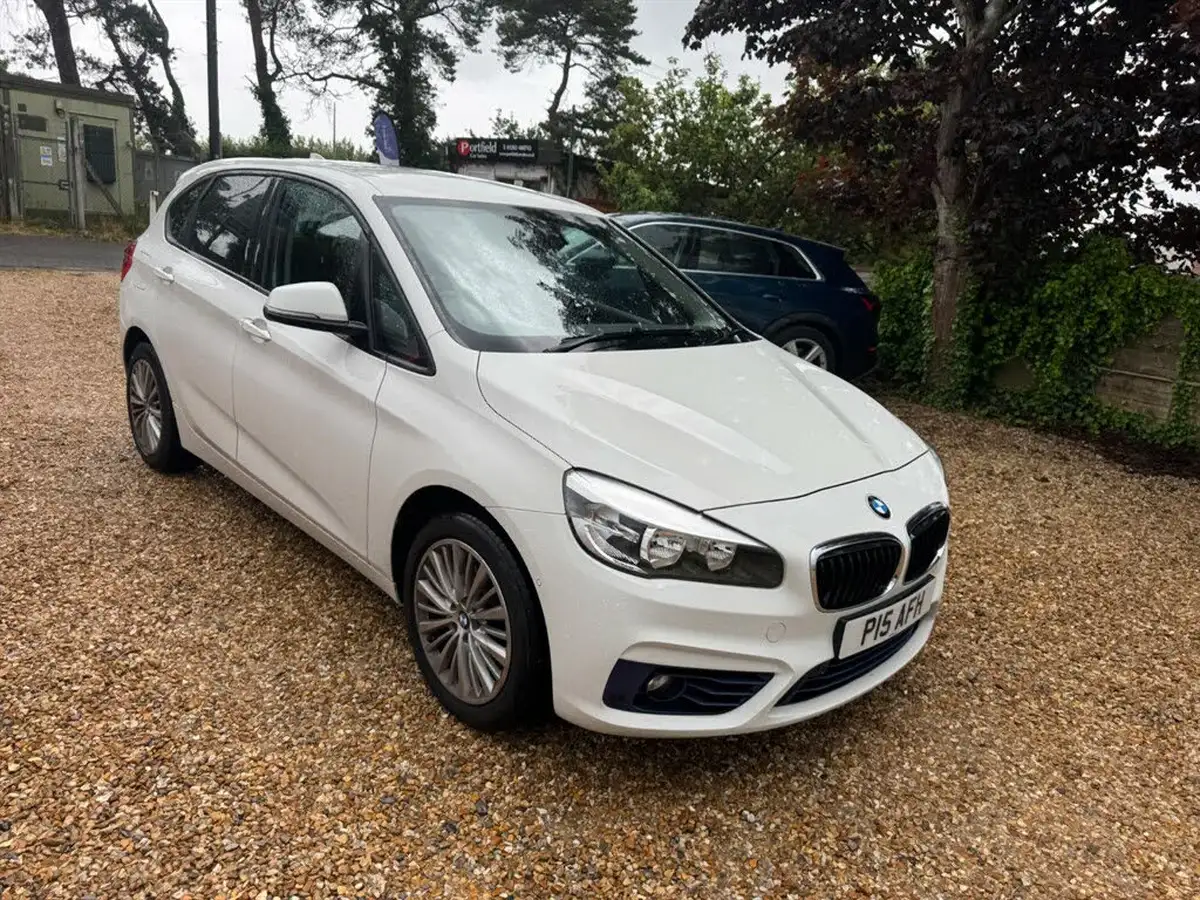 2015-bmw-2-series-20td-218d-sport-150bhp-active-tourer-5d-big-1