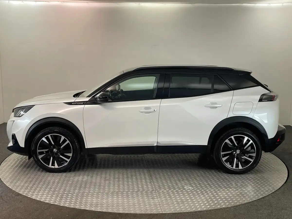 2020-peugeot-2008-suv-12-puretech-gt-line-eat8-big-6