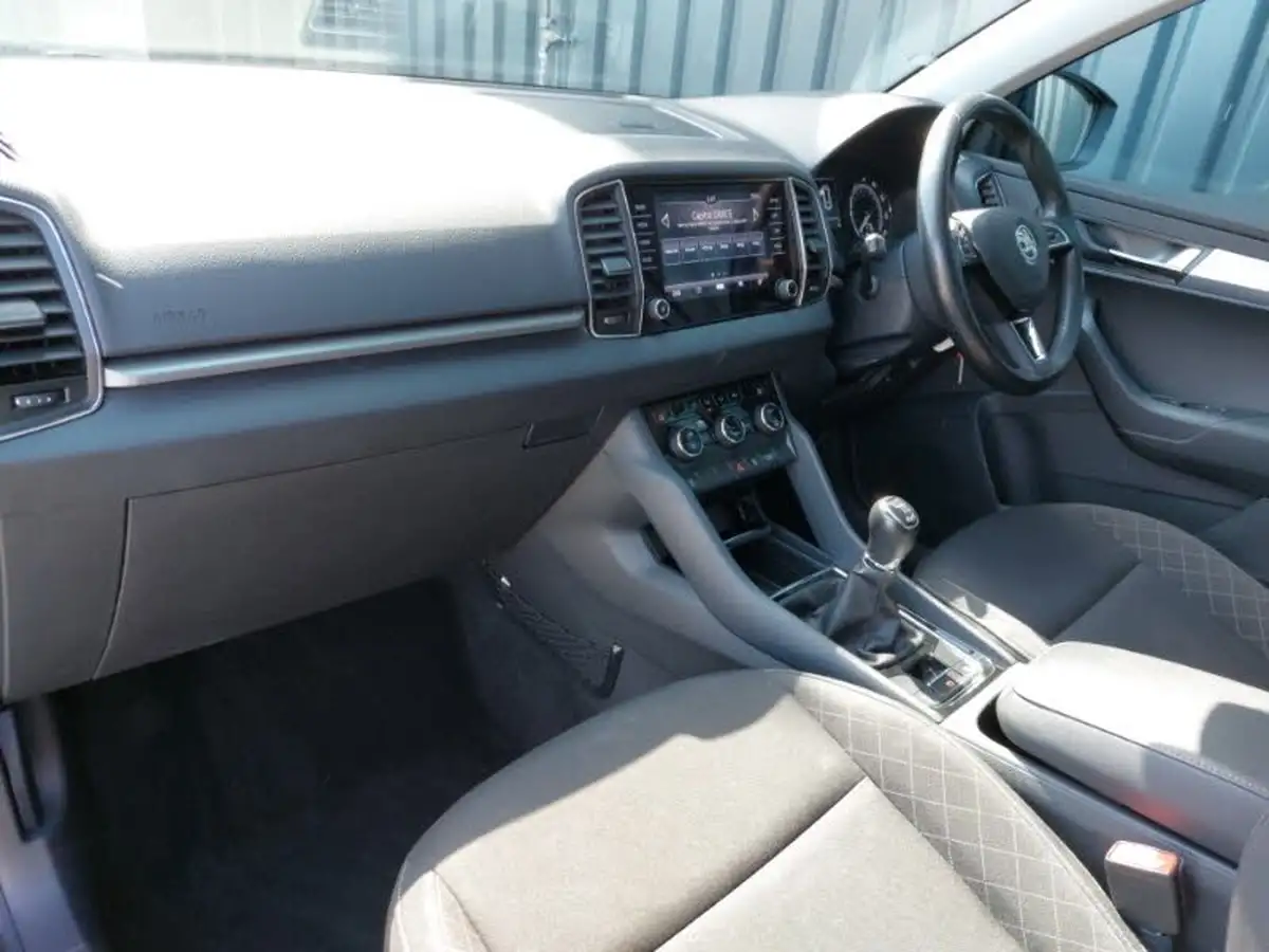 2019-skoda-karoq-20tdi-se-4x4-big-4