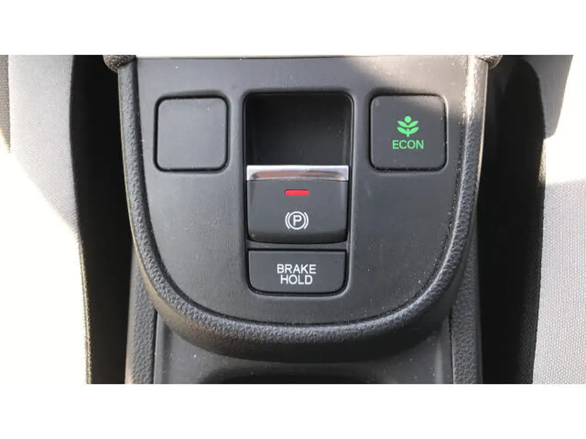 2021-honda-jazz-15-i-mmd-crosstar-ex-109ps-two-tone-big-40