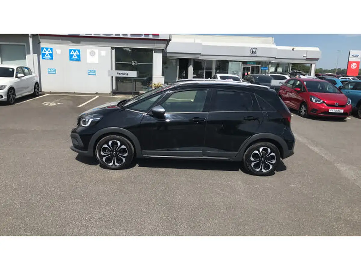 2021-honda-jazz-15-i-mmd-crosstar-ex-109ps-two-tone-big-16