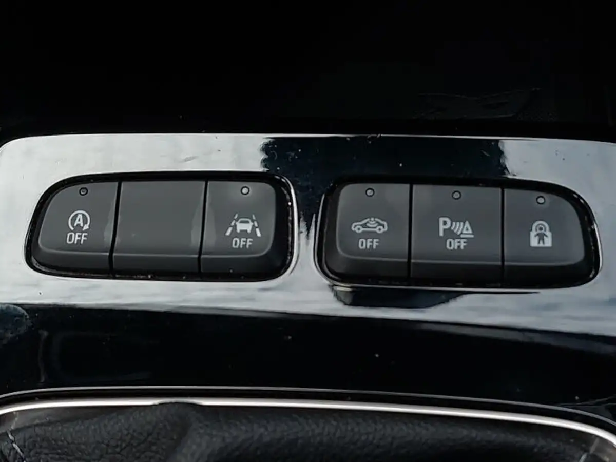 2022-vauxhall-mokka-12-elite-edition-100ps-big-15