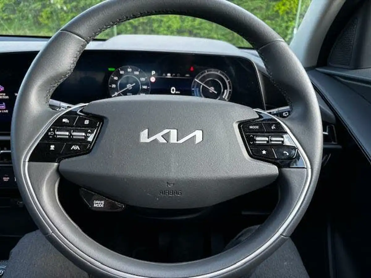 2024-kia-niro-ev-e-2-big-20