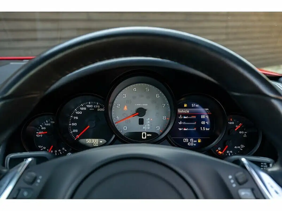 2012-porsche-911-38-carrera-s-400bhp-coupe-pdk-big-9