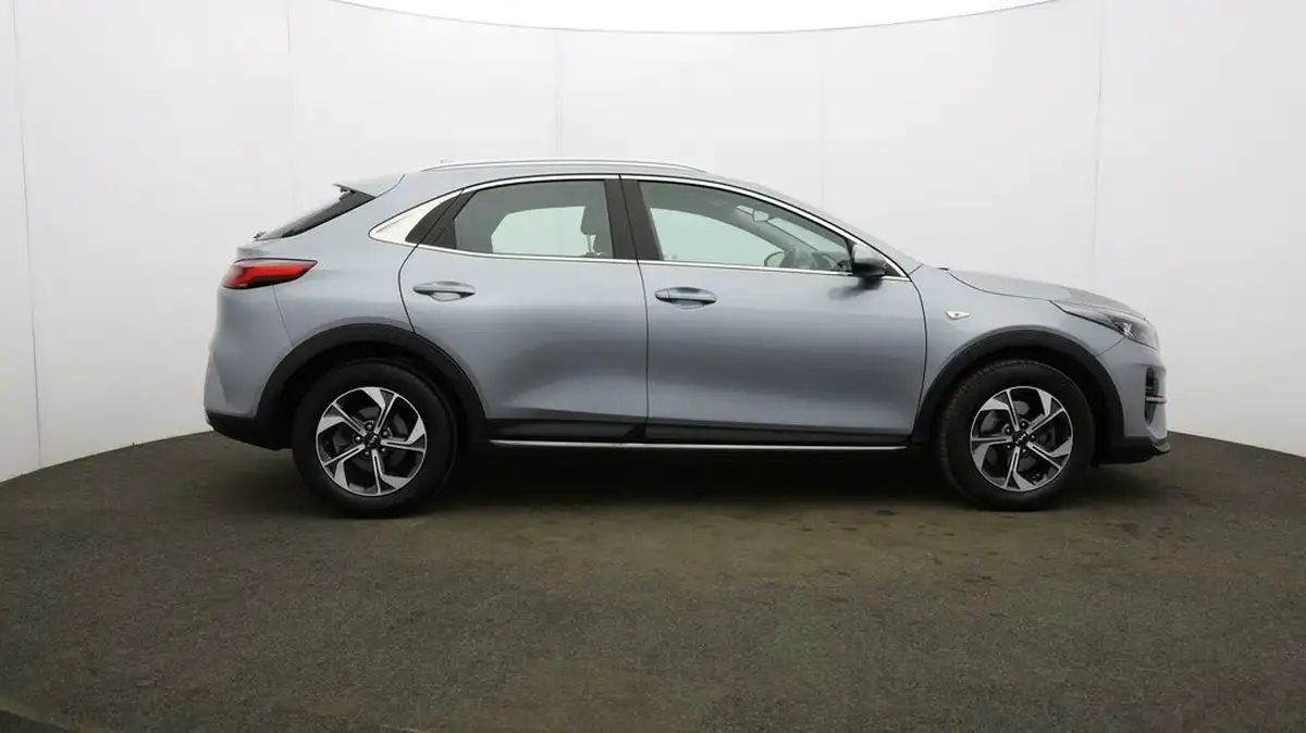 2021-kia-xceed-10-t-gdi-2-big-50