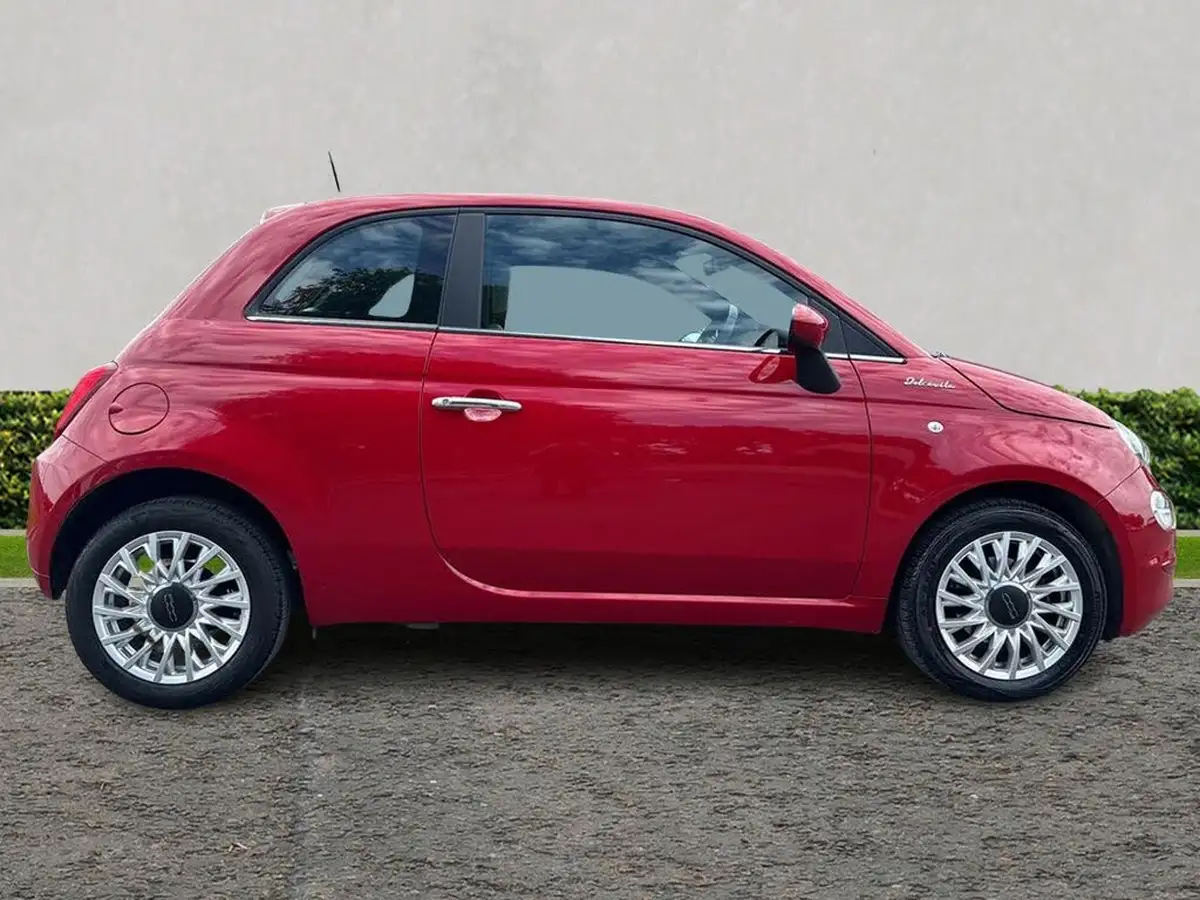 2022-fiat-500-10-dolcevita-big-1