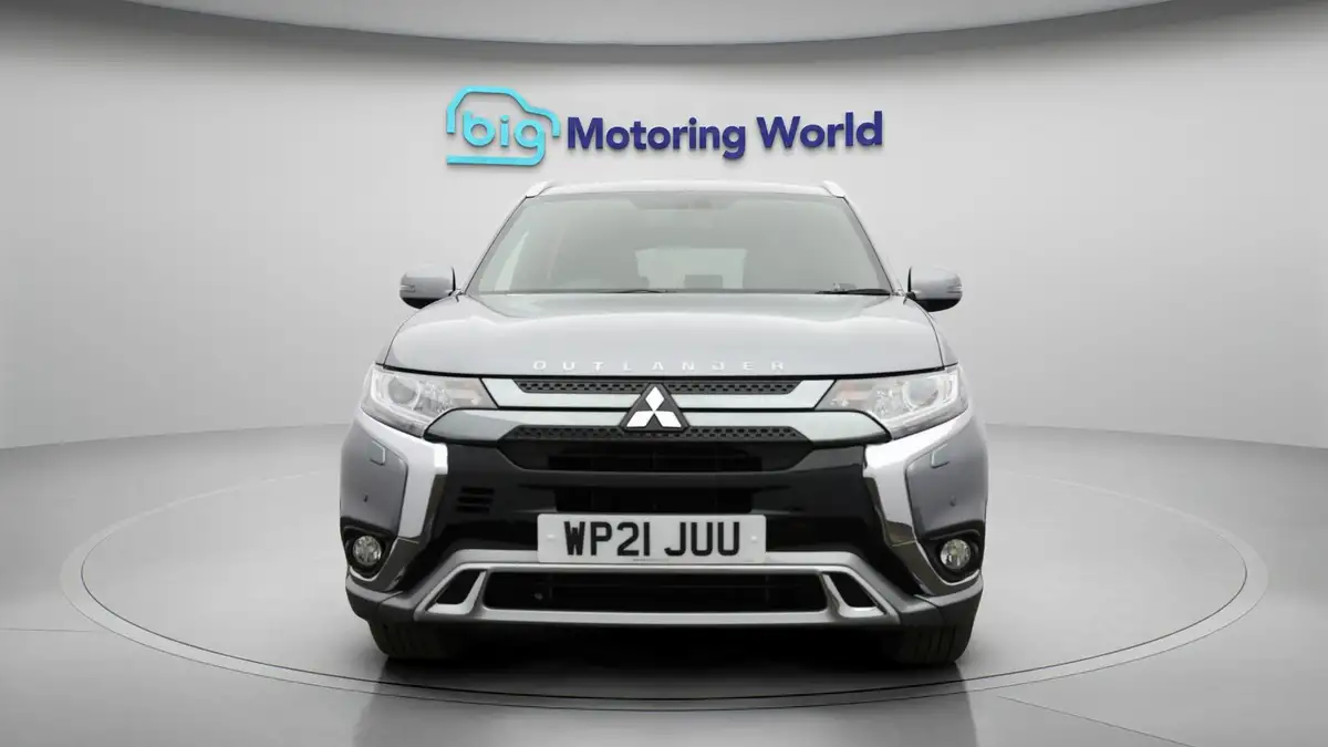 2021-mitsubishi-outlander-24-dynamic-phev-big-1