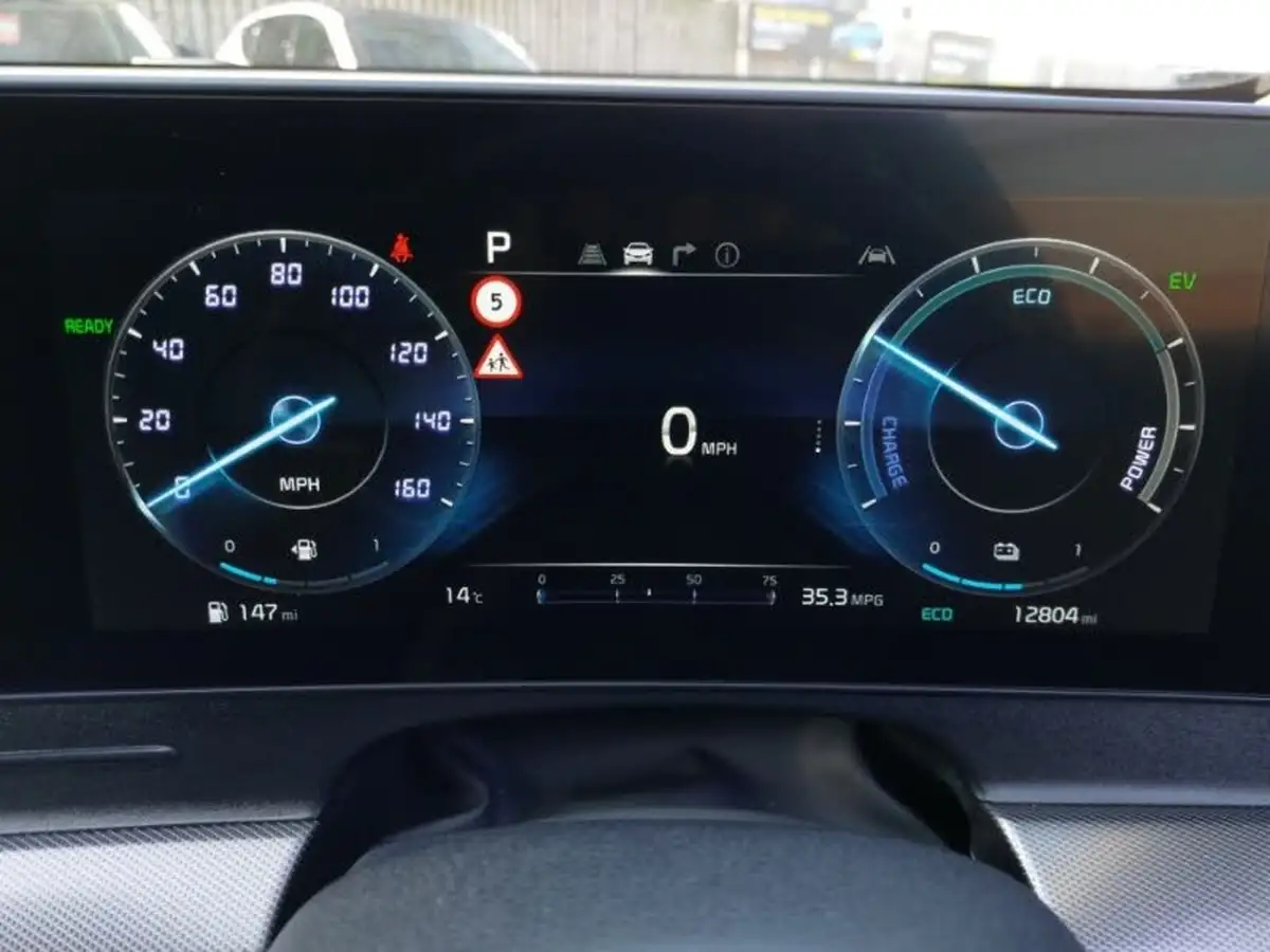 2024-kia-sportage-16-t-gdi-3-207bhp-hev-auto-big-18