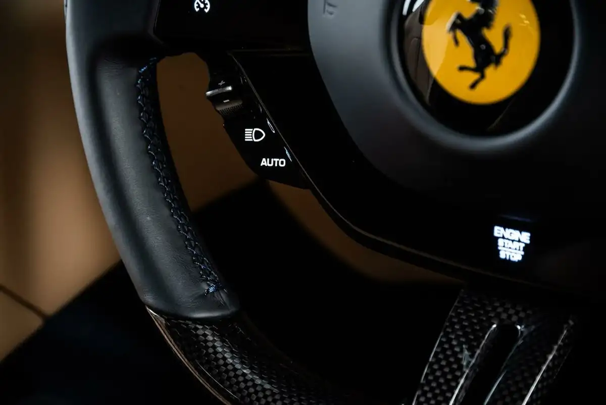 2022-ferrari-roma-38t-v8-f1-dct-ss-620ps-coupe-big-32