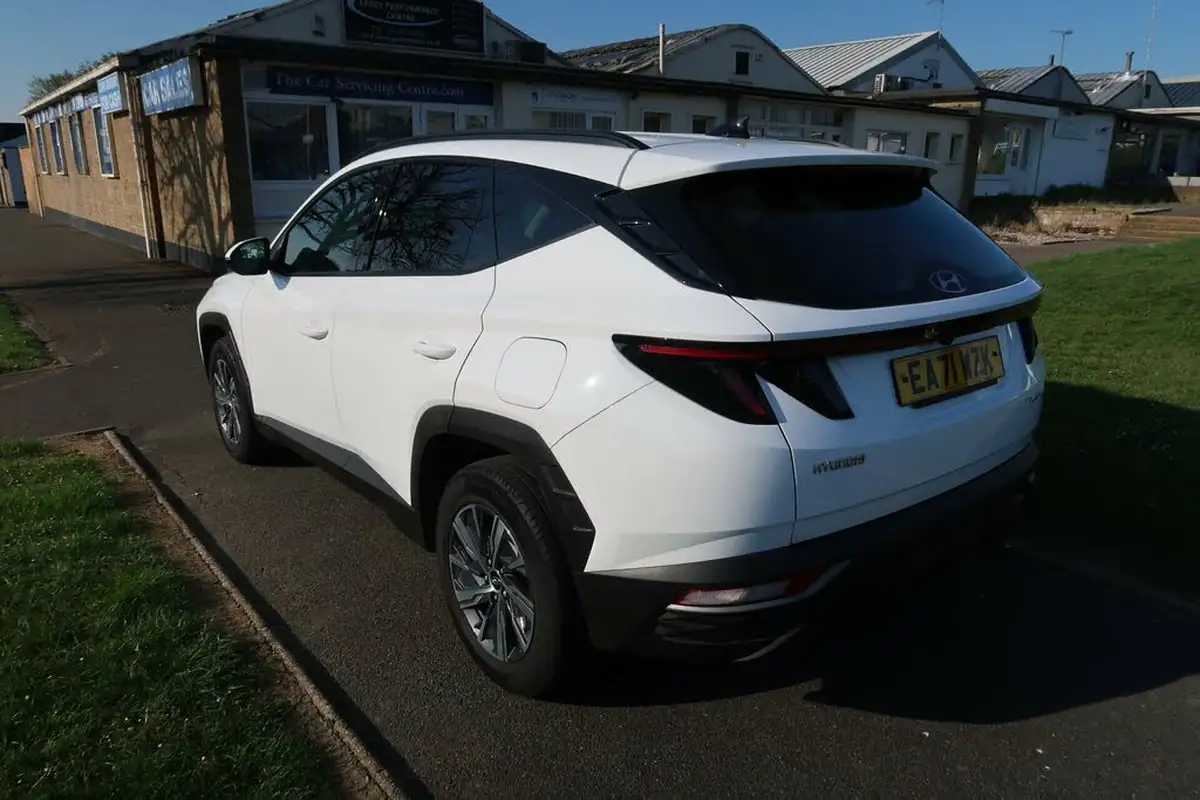 2021-hyundai-tucson-16-t-gdi-se-connect-150ps-big-10