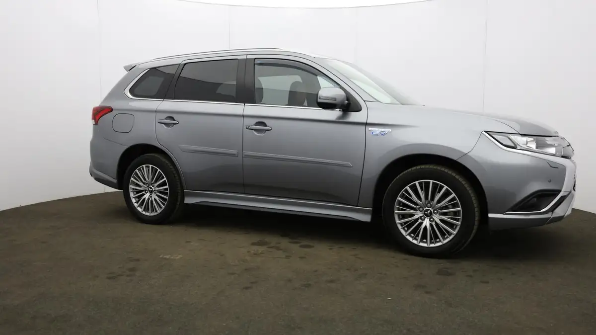 2021-mitsubishi-outlander-24-dynamic-phev-big-49