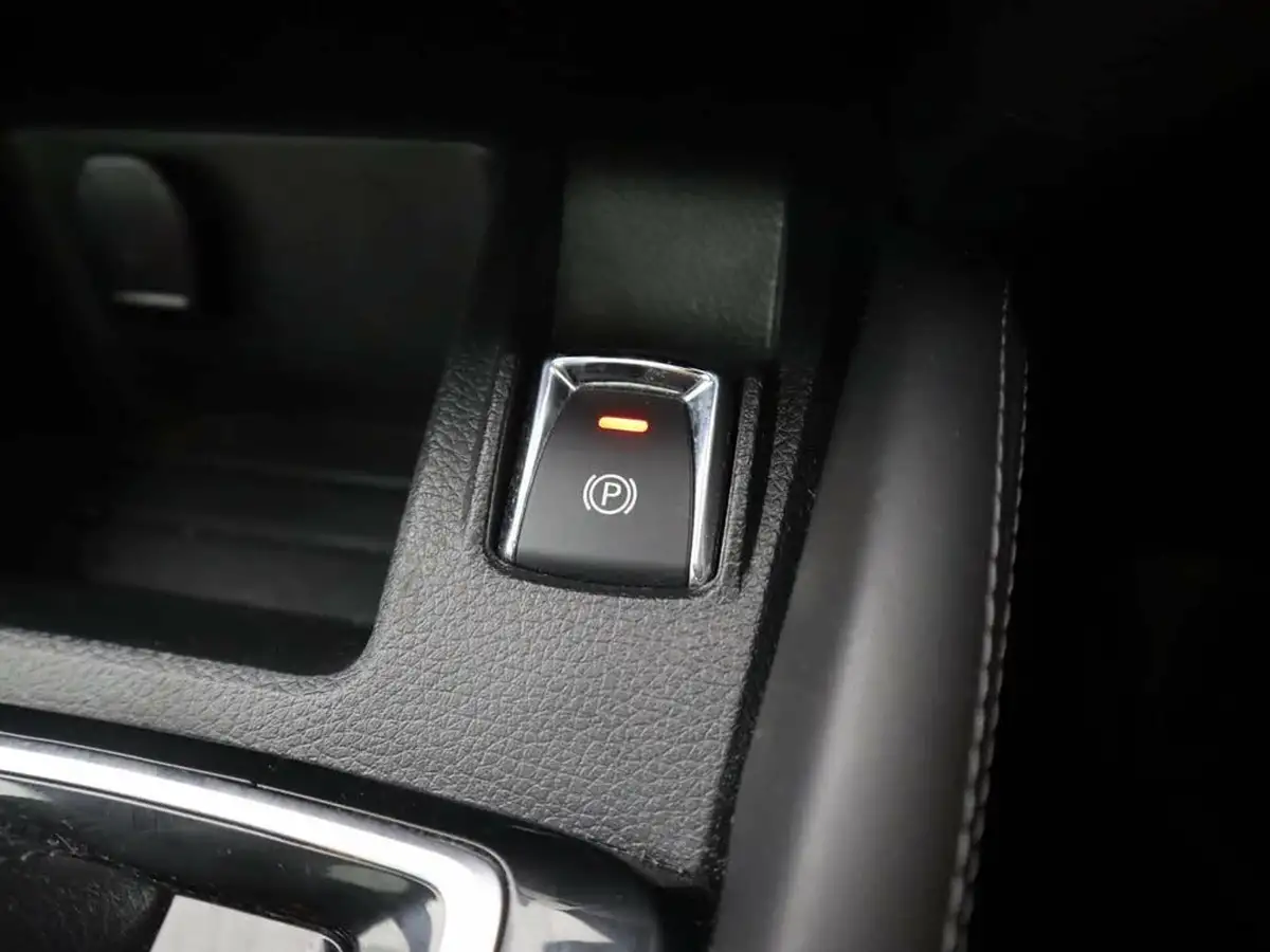 2018-nissan-qashqai-13-dig-t-tekna-160ps-dct-big-30