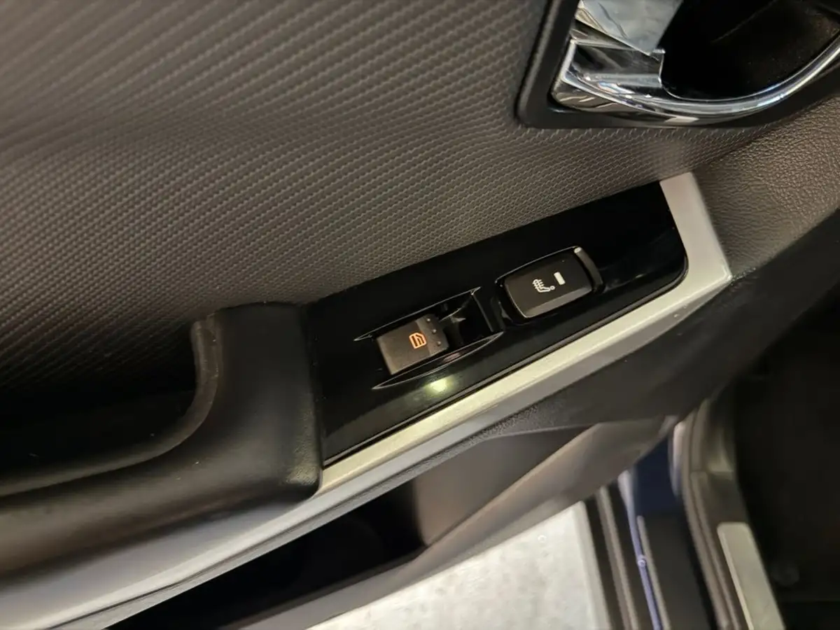 2019-kgm-ssangyong-korando-22td-ultimate-big-28